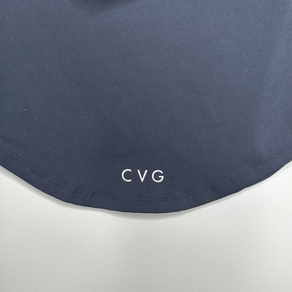 Constantly Varied Gear CVG Black Cropped Hoodie Sweatshirt Sz XS! - Picture 7 of 8